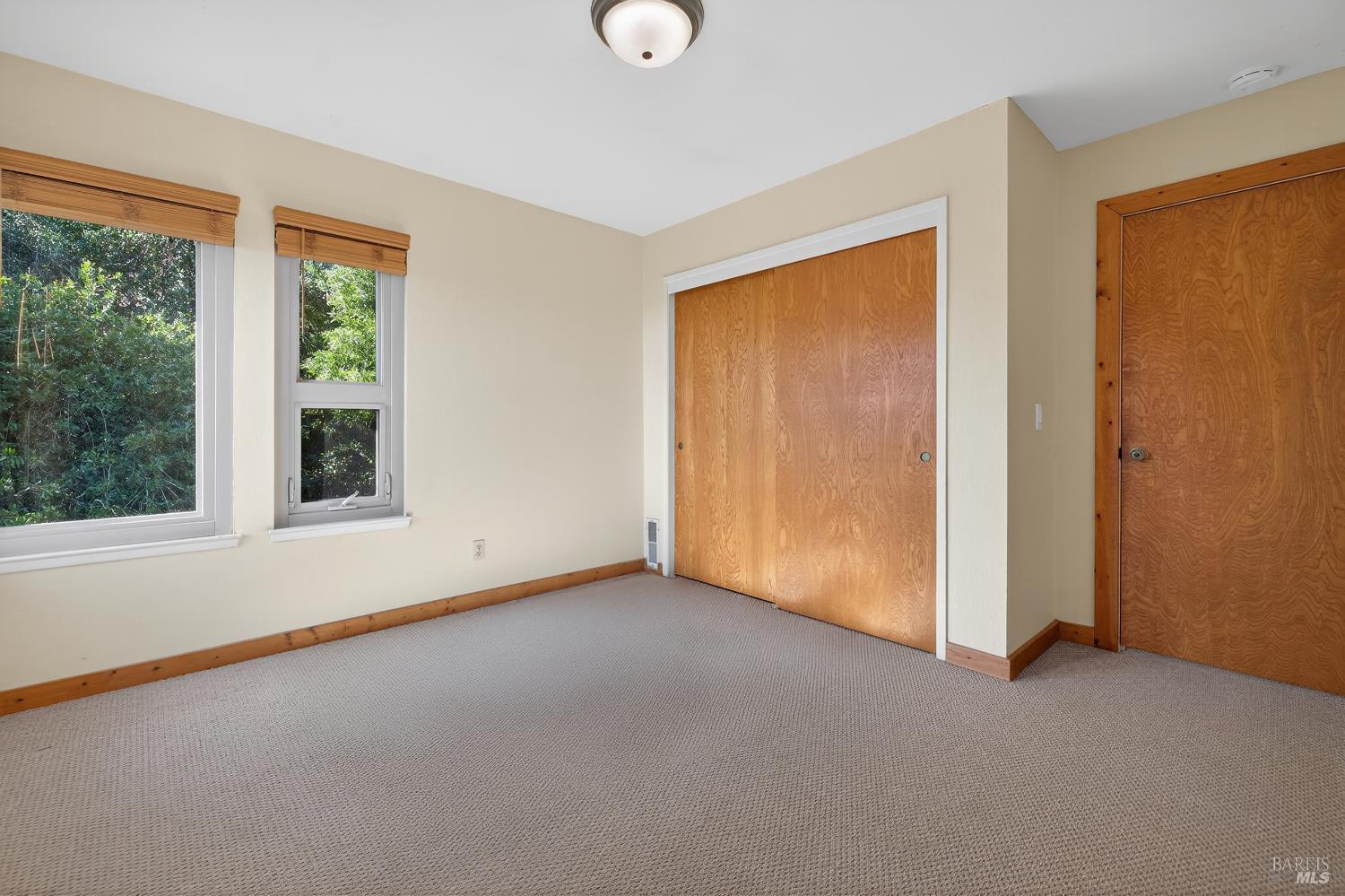 Detail Gallery Image 43 of 68 For 2299 Sobre Vista Rd, Sonoma,  CA 95476 - 3 Beds | 2/1 Baths