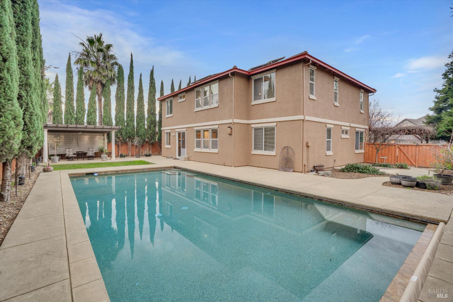 Detail Gallery Image 44 of 51 For 1007 Canterbury Ct, Vacaville,  CA 95687 - 6 Beds | 4 Baths