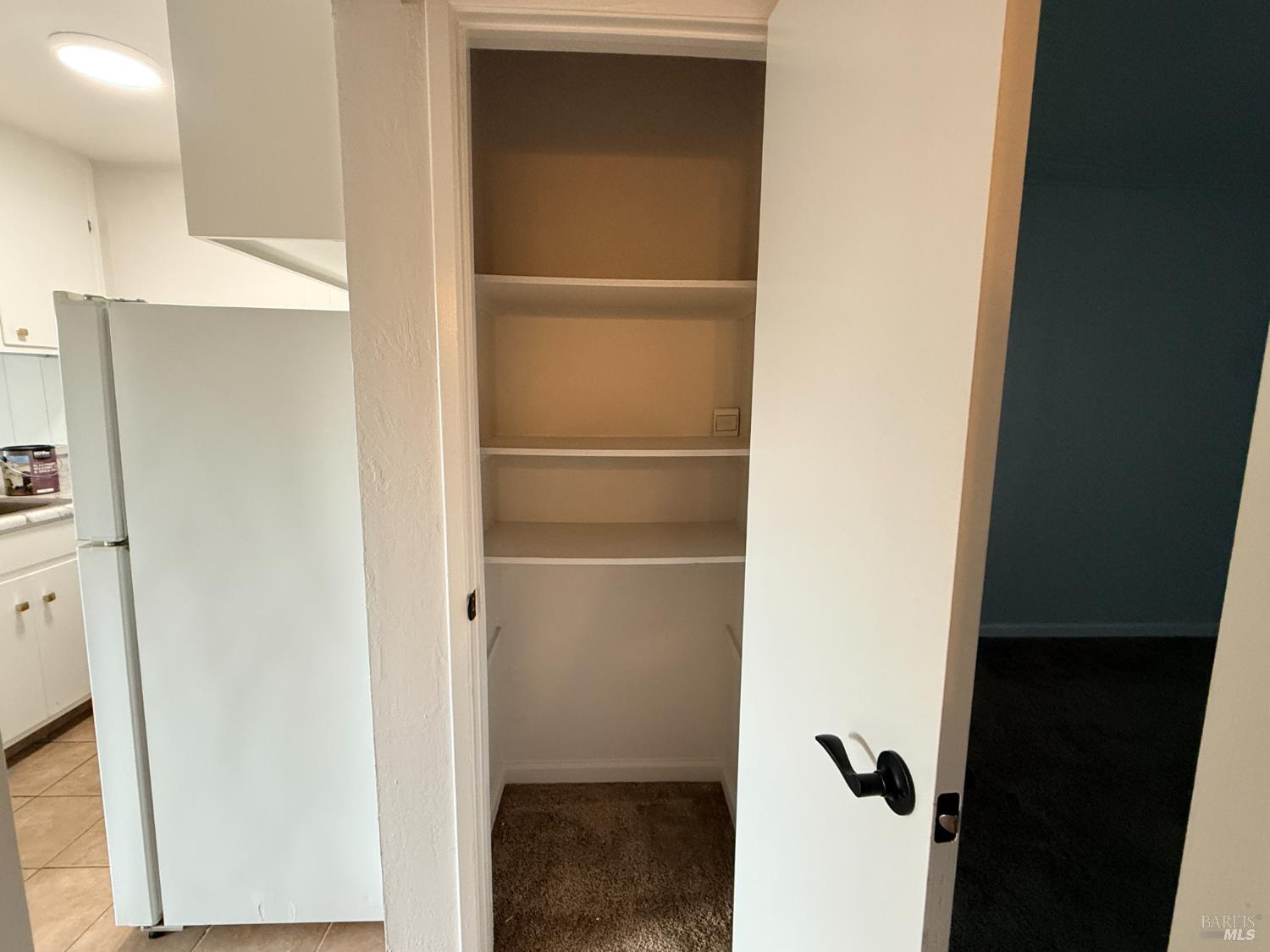 Detail Gallery Image 6 of 9 For 825 First St, Benicia,  CA 94510 - 1 Beds | 1 Baths