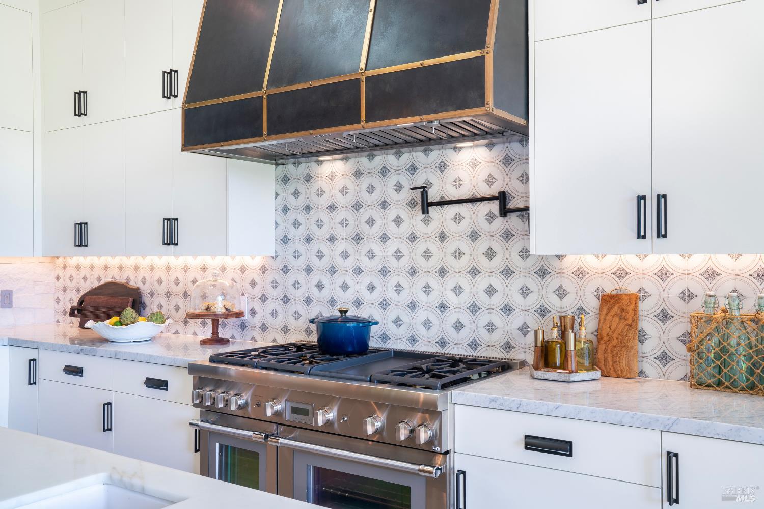 Detail Gallery Image 10 of 61 For 4189 Silverado Trl, Calistoga,  CA 94515 - 4 Beds | 5 Baths