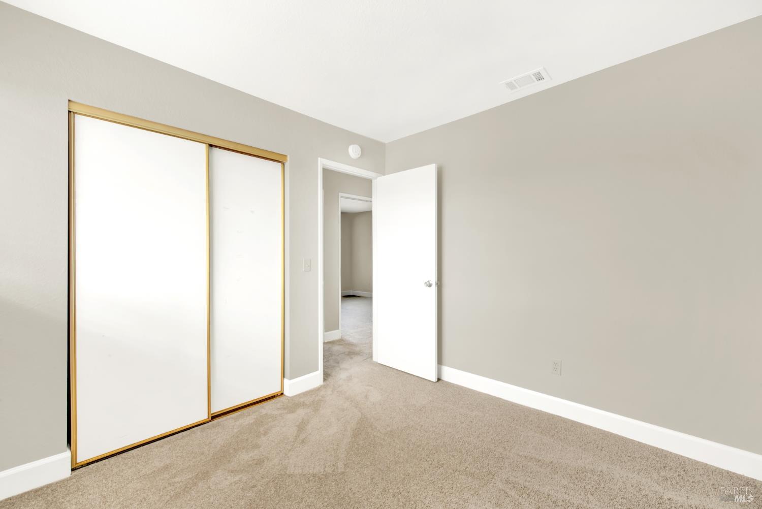 Detail Gallery Image 34 of 47 For 1437 Shelby Dr, Fairfield,  CA 94534 - 4 Beds | 2/1 Baths