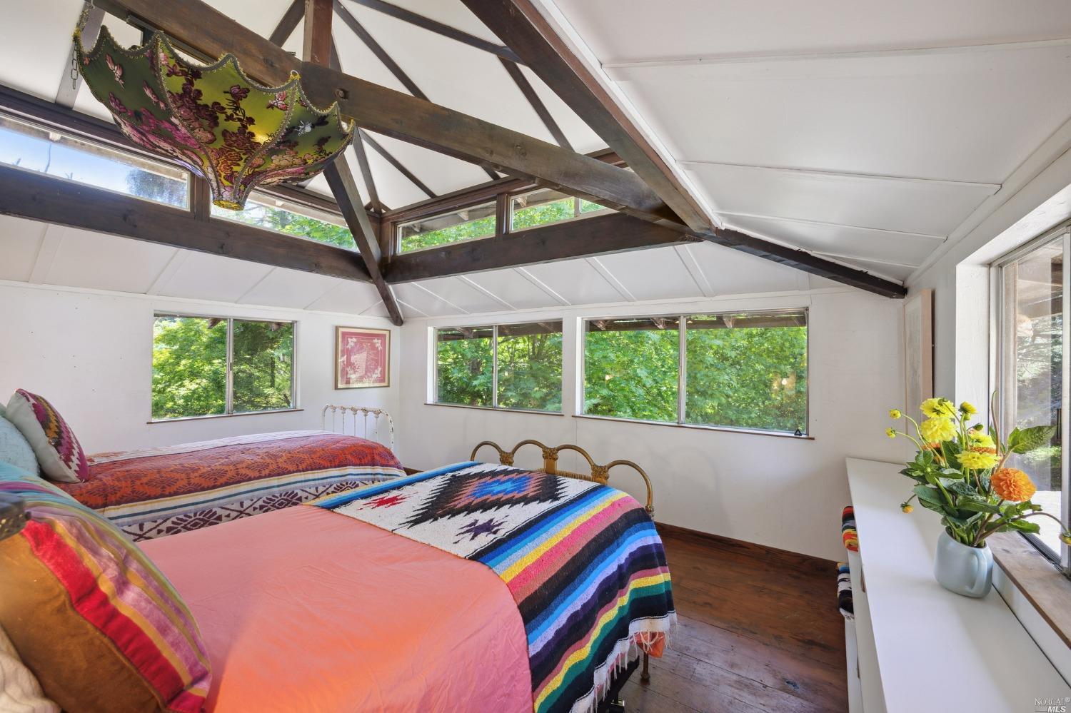 Detail Gallery Image 21 of 33 For 5953 Shoreline Hwy, Bolinas,  CA 94924 - 3 Beds | 1/1 Baths