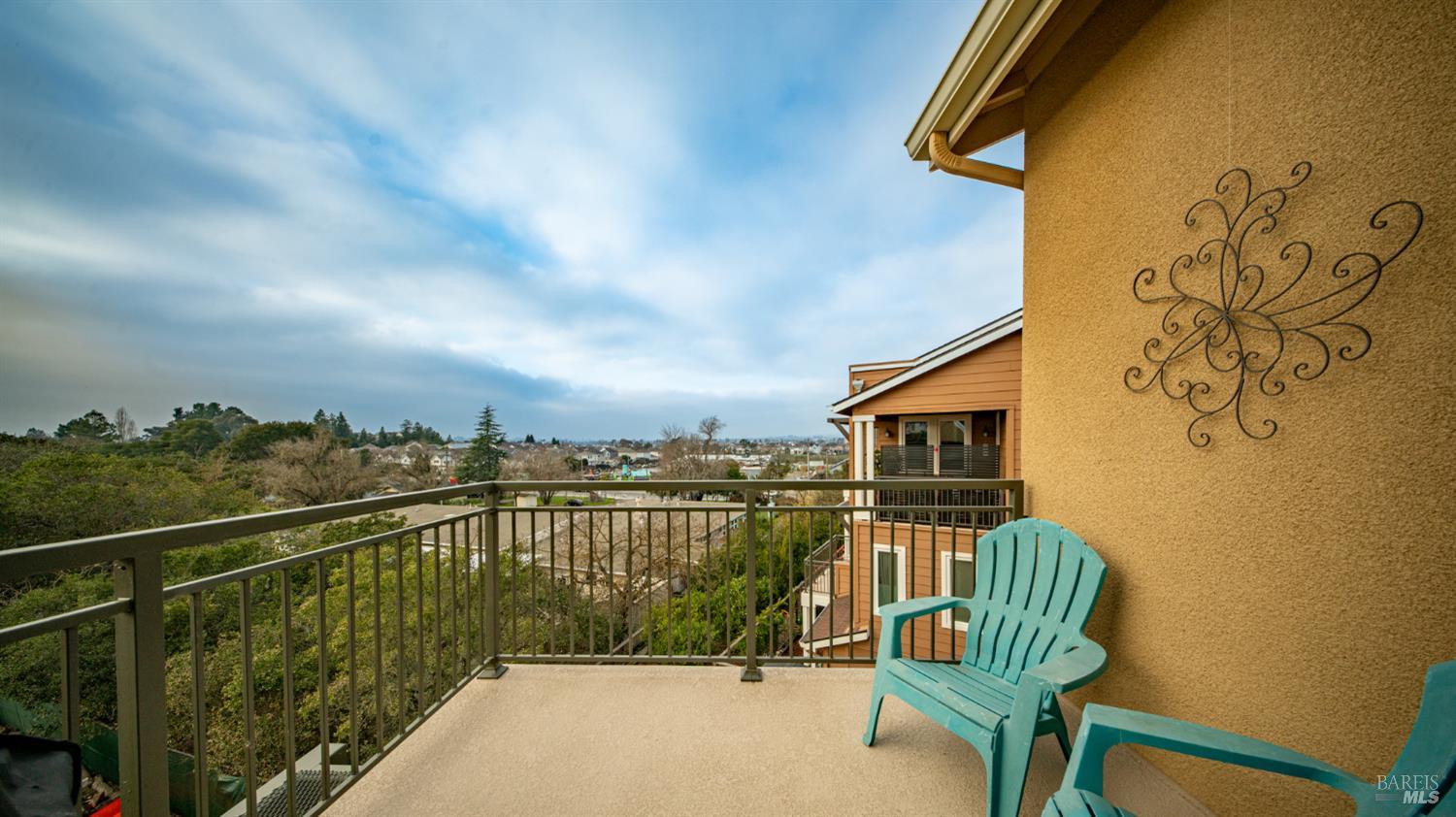 Detail Gallery Image 15 of 35 For 534 Jade St, Petaluma,  CA 94952 - 2 Beds | 2/1 Baths