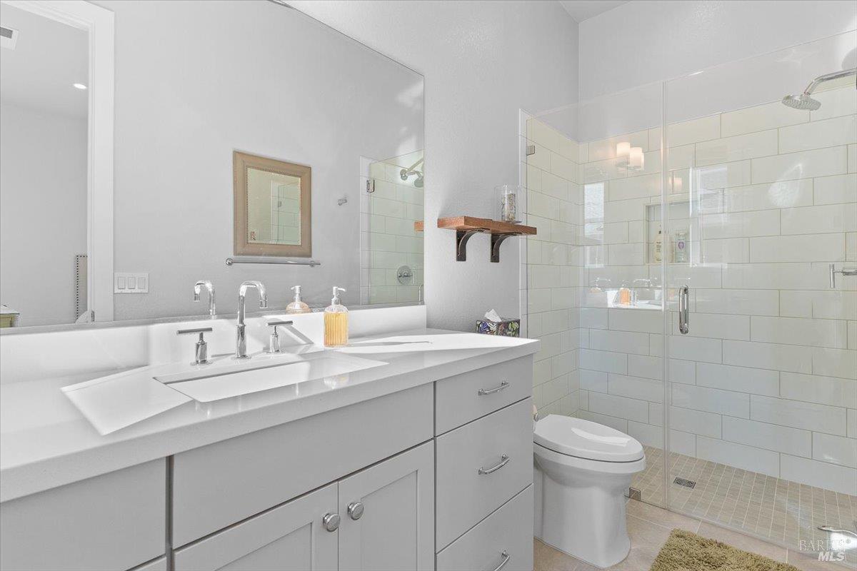 Detail Gallery Image 29 of 51 For 573 Misty Ct, Santa Rosa,  CA 95403 - 5 Beds | 3 Baths