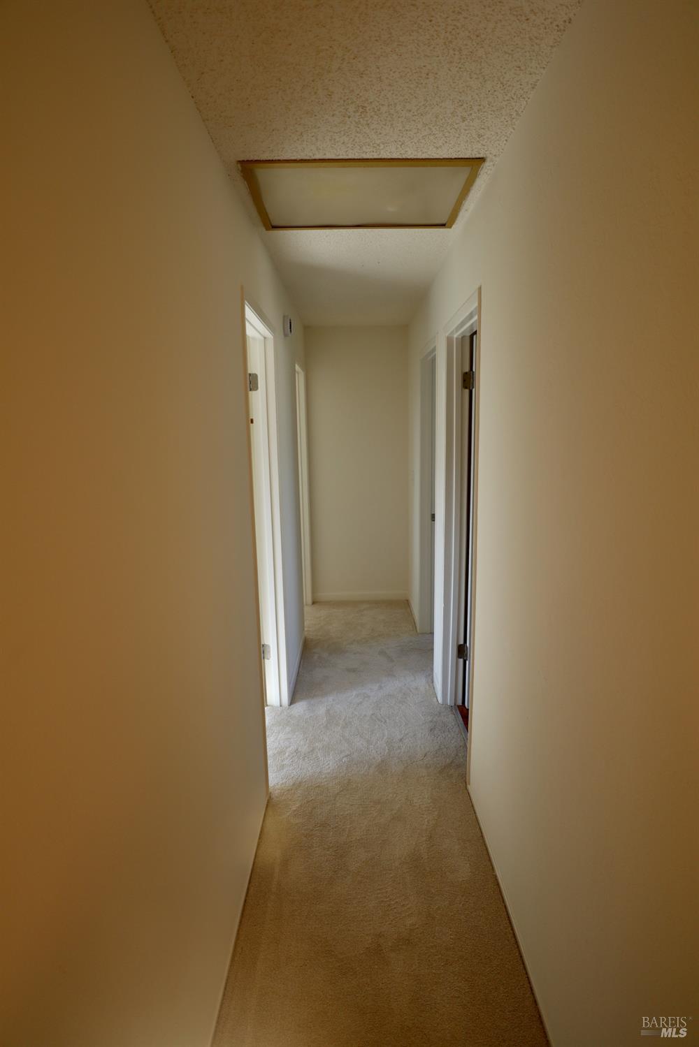 Detail Gallery Image 8 of 17 For 761 Brett Ave, Rohnert Park,  CA 94928 - 3 Beds | 2 Baths