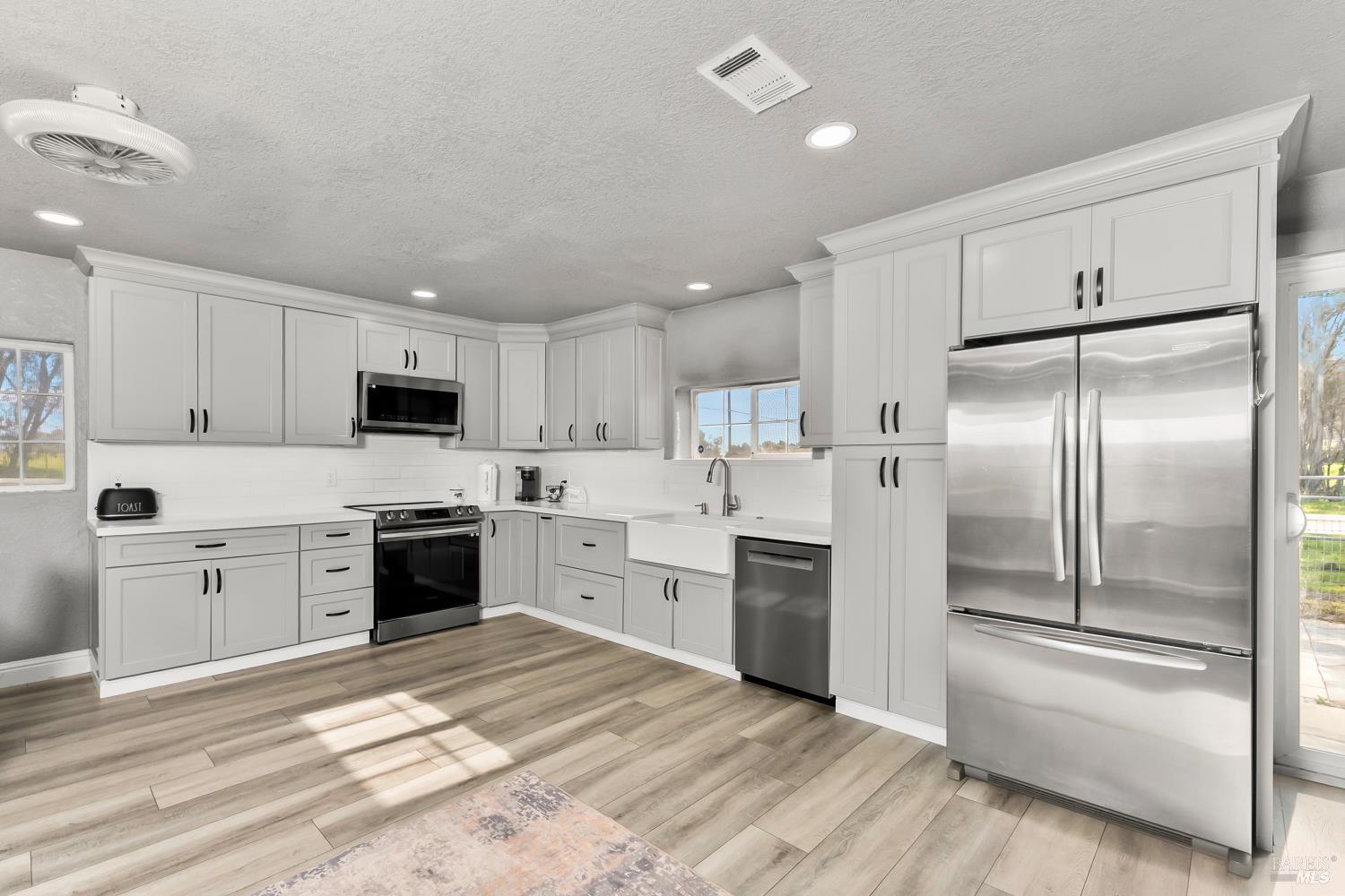 Detail Gallery Image 13 of 57 For 7461 Putman Rd, Vacaville,  CA 95688 - 3 Beds | 1 Baths