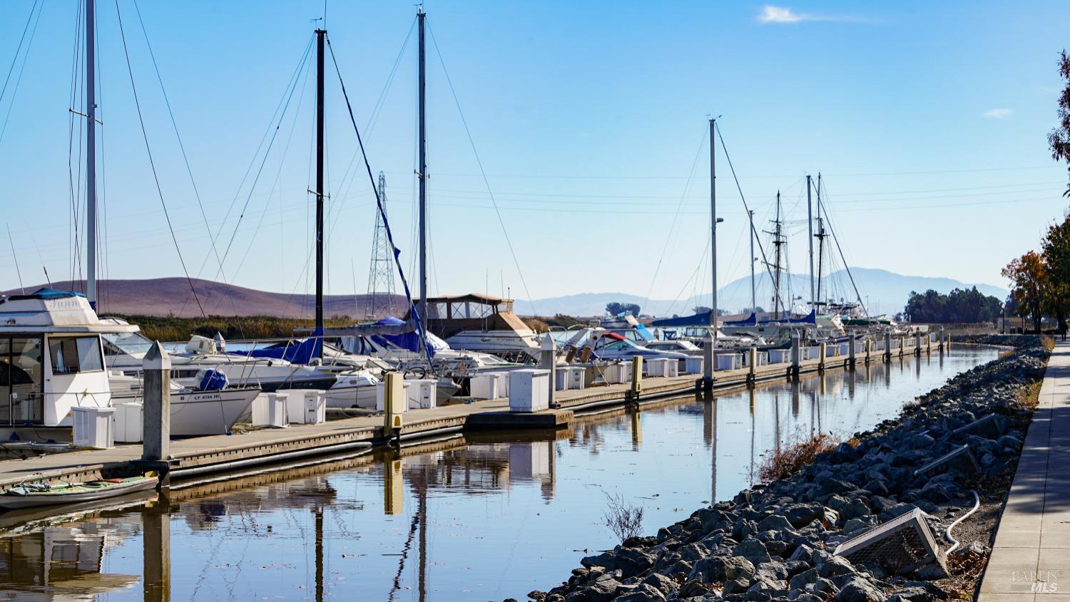 Detail Gallery Image 56 of 64 For 750 Harbor Park Dr, Suisun City,  CA 94585 - 3 Beds | 2/1 Baths