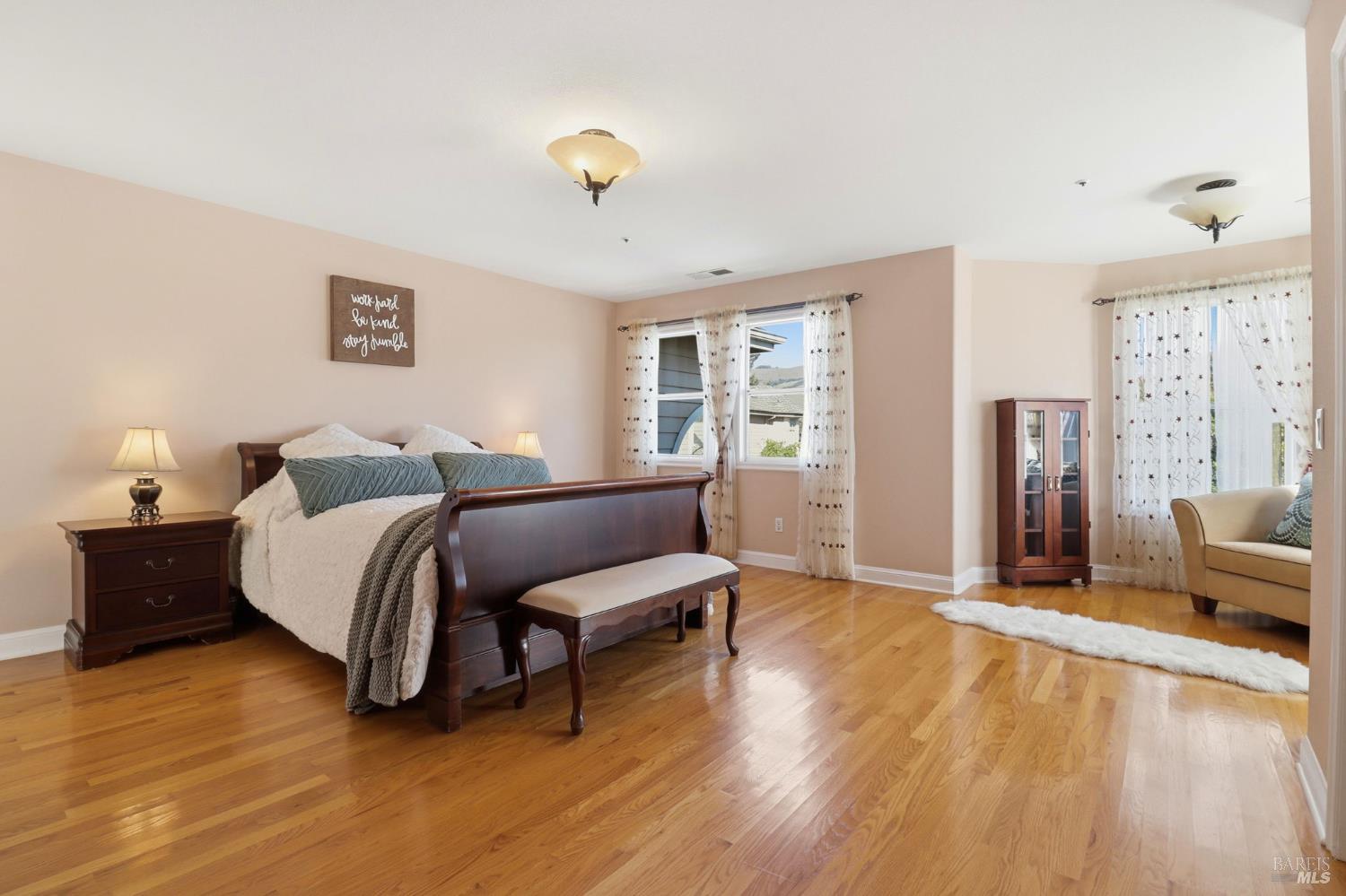 Detail Gallery Image 33 of 55 For 39 Erica Ct, Novato,  CA 94947 - 4 Beds | 3 Baths