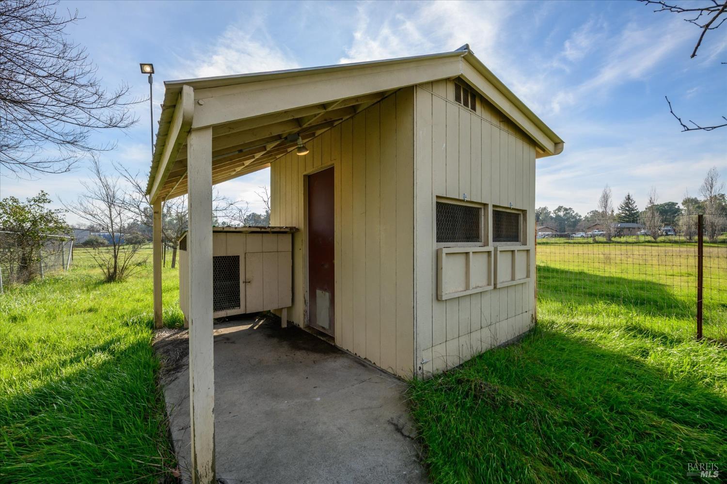 Detail Gallery Image 61 of 79 For 7961 Charlotte Ln, Vacaville,  CA 95688 - 3 Beds | 2 Baths