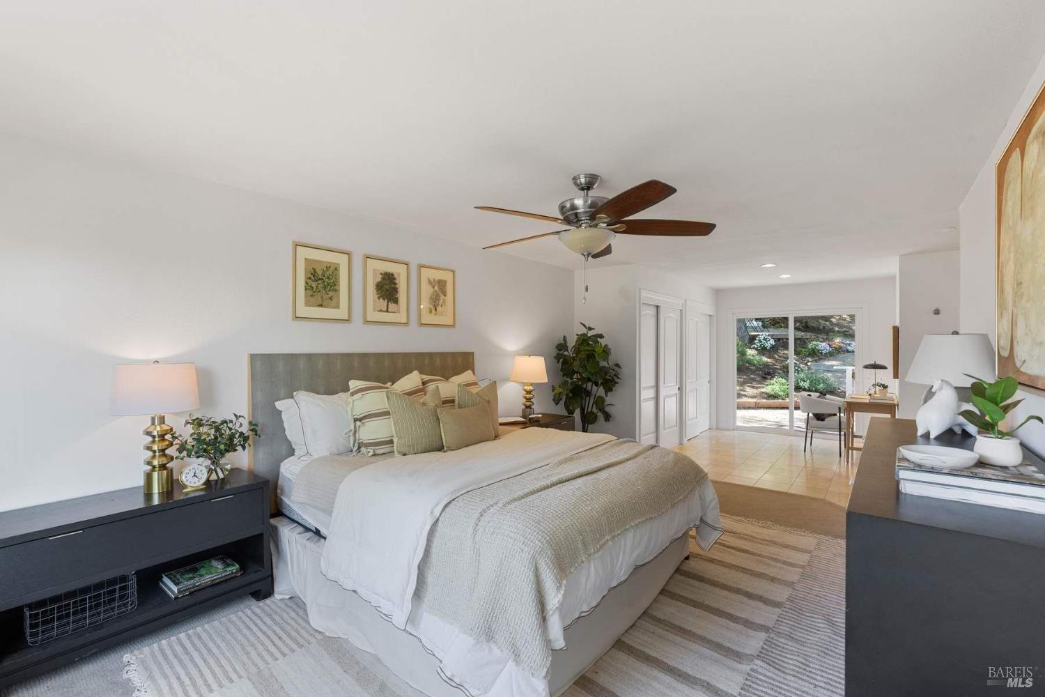 Detail Gallery Image 11 of 26 For 18970 Sweet William Ct, Sonoma,  CA 95476 - 3 Beds | 2 Baths