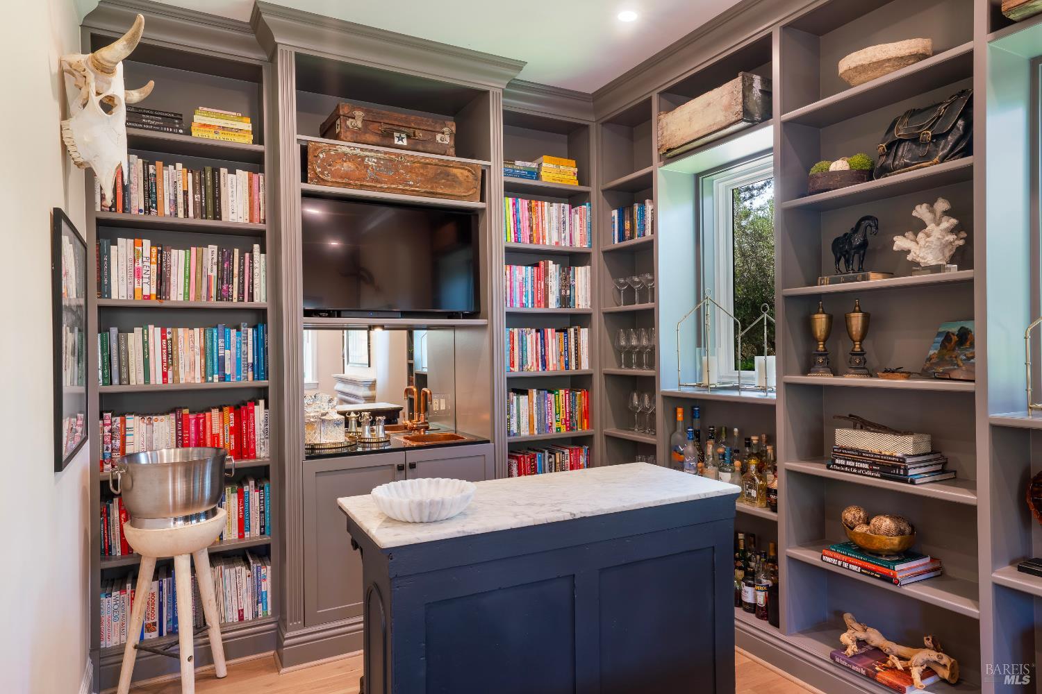 Detail Gallery Image 17 of 61 For 4189 Silverado Trl, Calistoga,  CA 94515 - 4 Beds | 5 Baths