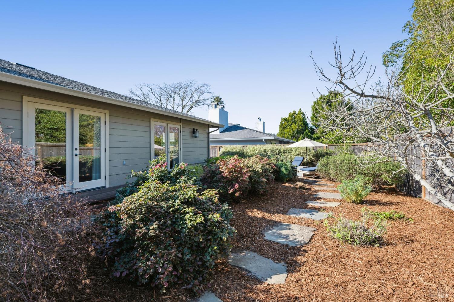 Detail Gallery Image 21 of 25 For 132 Lowell Ave, San Rafael,  CA 94903 - 3 Beds | 2 Baths