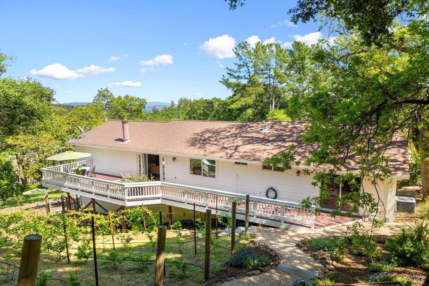 Detail Gallery Image 18 of 26 For 18970 Sweet William Ct, Sonoma,  CA 95476 - 3 Beds | 2 Baths