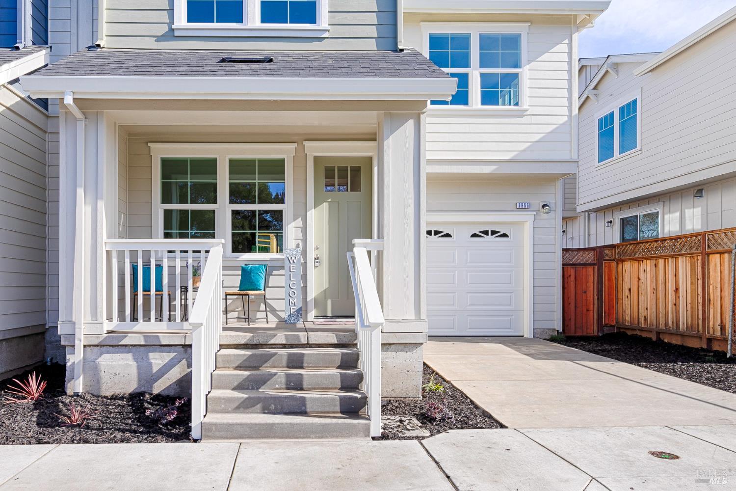 Detail Gallery Image 34 of 39 For 1964 Las Ventanas Dr, Santa Rosa,  CA 95407 - 3 Beds | 2/1 Baths