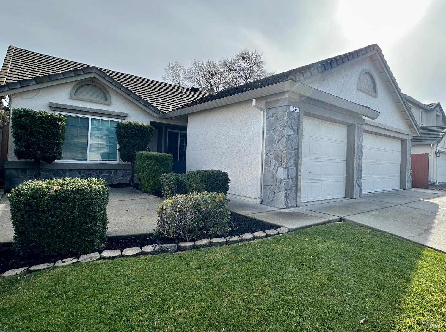 Front Image Thumbnail for BA326006668