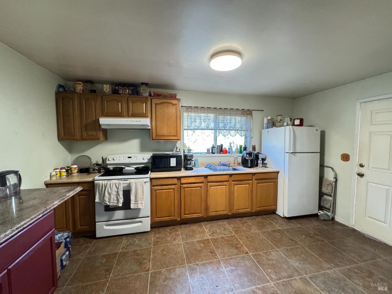 Detail Gallery Image 39 of 65 For 8411 Hwy 175 Hwy, Hopland,  CA 95449 - 3 Beds | 2 Baths