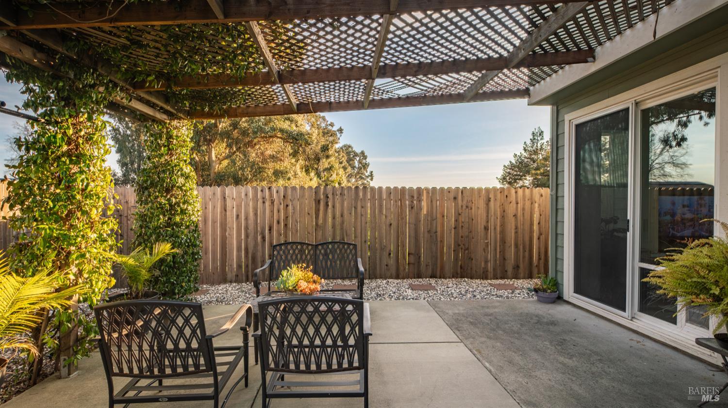 Detail Gallery Image 39 of 64 For 750 Harbor Park Dr, Suisun City,  CA 94585 - 3 Beds | 2/1 Baths