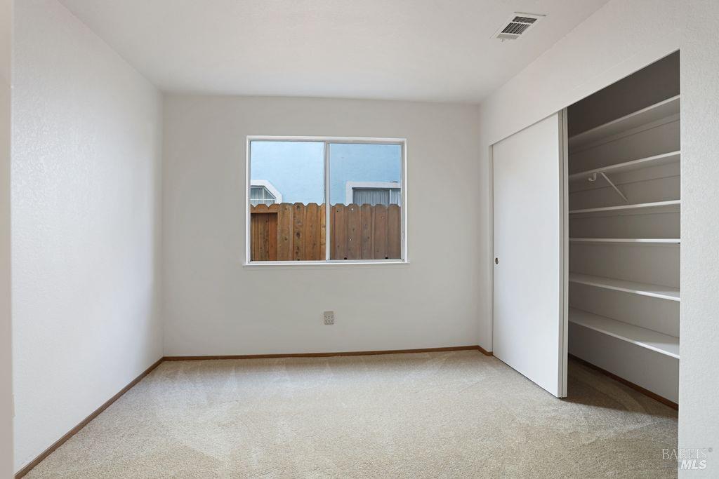 Detail Gallery Image 28 of 45 For 517 Britannia Dr, Vallejo,  CA 94591 - 3 Beds | 2 Baths