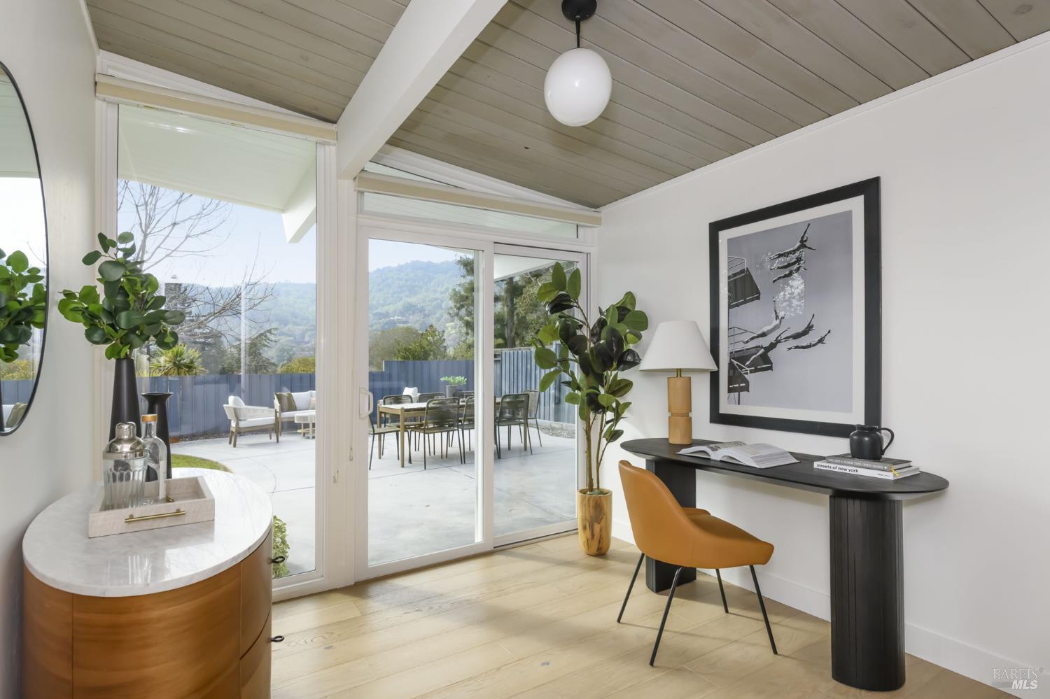 Detail Gallery Image 17 of 42 For 31 Mount Foraker Dr, San Rafael,  CA 94903 - 4 Beds | 2 Baths