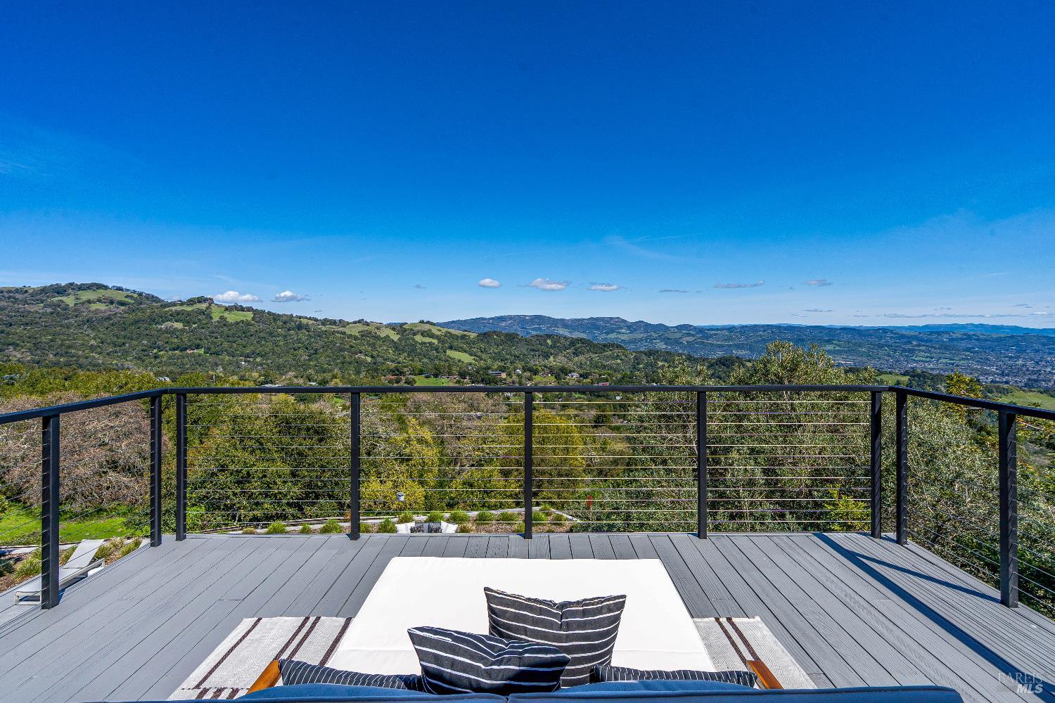 Detail Gallery Image 39 of 53 For 19185 Mesquite Ct, Sonoma,  CA 95476 - 4 Beds | 3/1 Baths