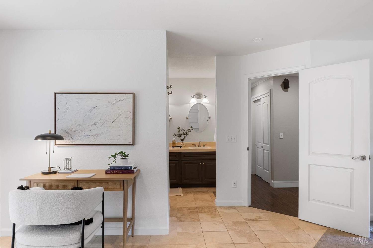 Detail Gallery Image 14 of 26 For 18970 Sweet William Ct, Sonoma,  CA 95476 - 3 Beds | 2 Baths