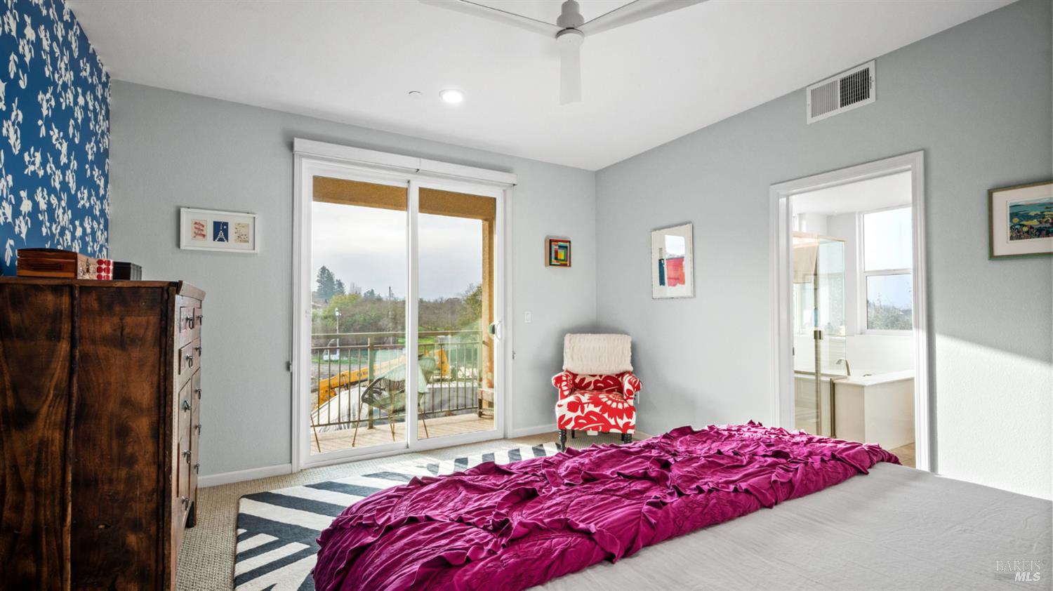 Detail Gallery Image 20 of 35 For 534 Jade St, Petaluma,  CA 94952 - 2 Beds | 2/1 Baths