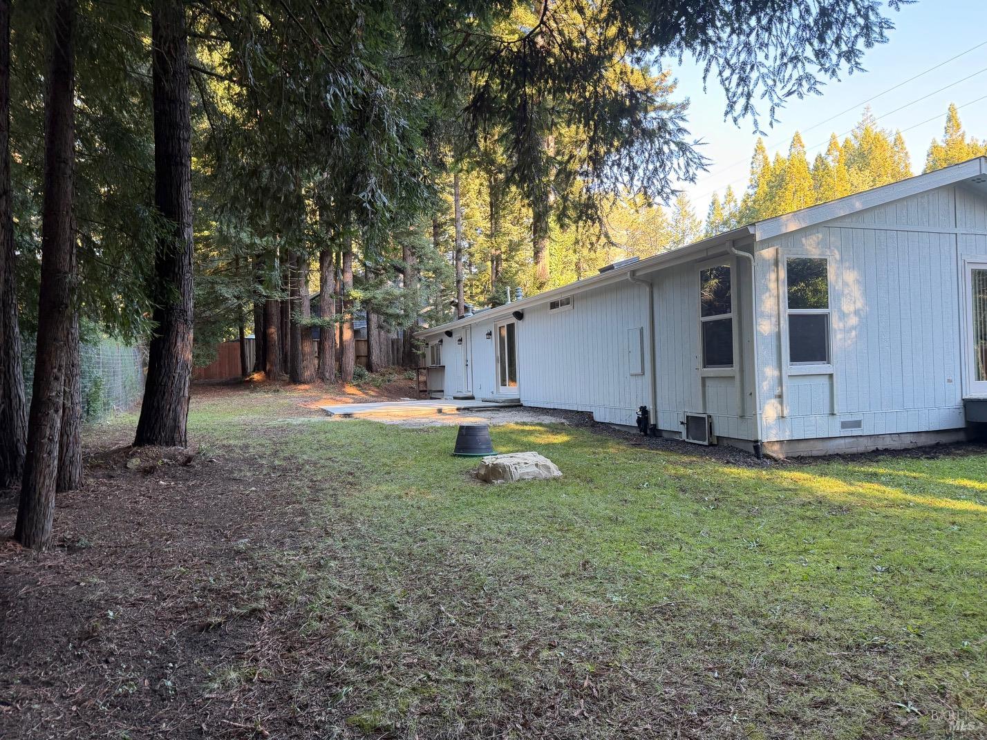 Detail Gallery Image 15 of 23 For 38350 Old Stage Rd, Gualala,  CA 95445 - 3 Beds | 2 Baths