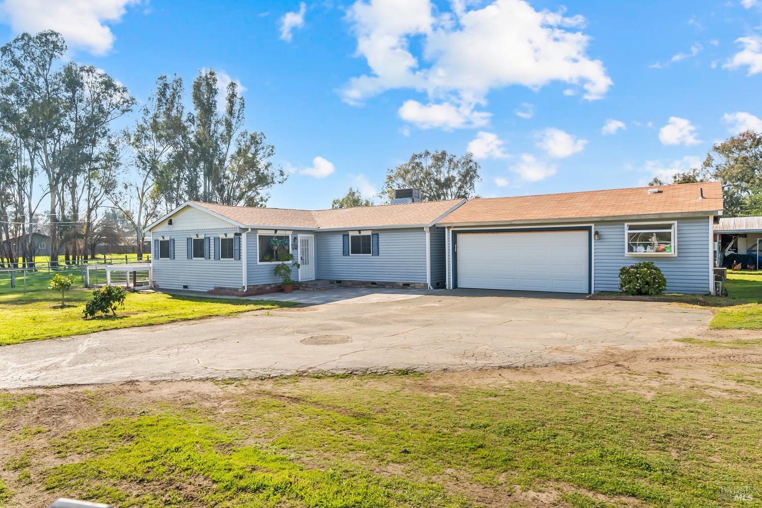 Detail Gallery Image 5 of 57 For 7461 Putman Rd, Vacaville,  CA 95688 - 3 Beds | 1 Baths