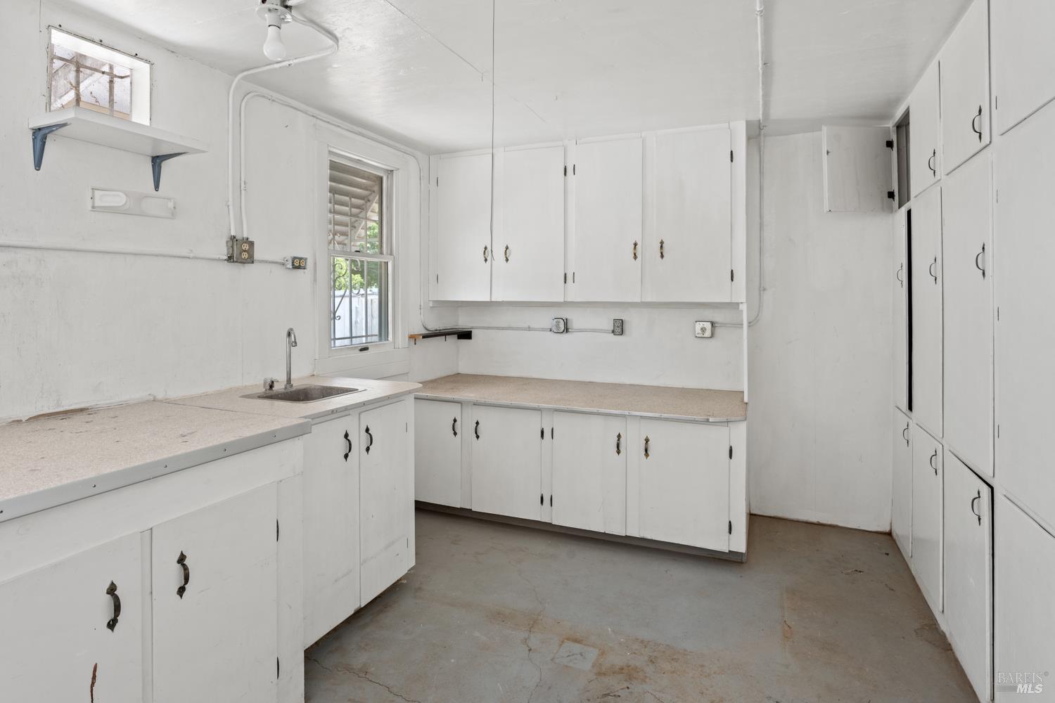 Detail Gallery Image 21 of 21 For 850 Mendocino Dr, Ukiah,  CA 95482 - 3 Beds | 1 Baths