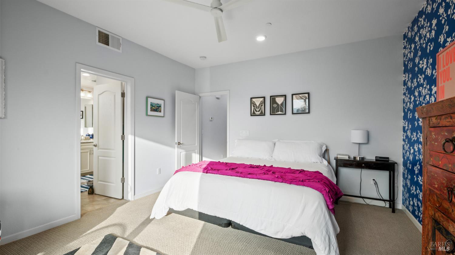 Detail Gallery Image 17 of 35 For 534 Jade St, Petaluma,  CA 94952 - 2 Beds | 2/1 Baths