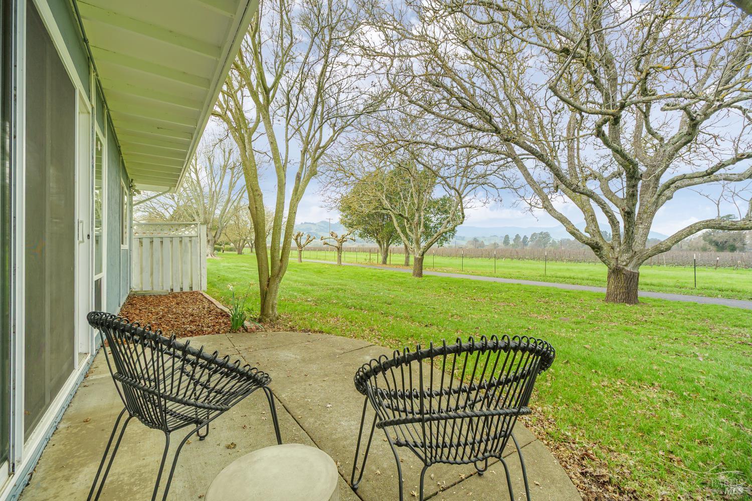 Detail Gallery Image 33 of 39 For 79 Temelec Cir, Sonoma,  CA 95476 - 3 Beds | 2 Baths