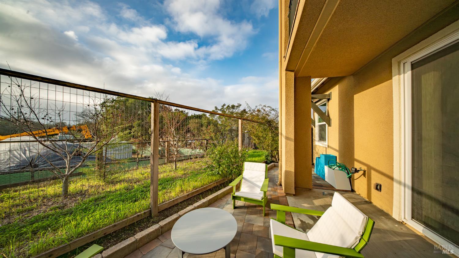 Detail Gallery Image 28 of 35 For 534 Jade St, Petaluma,  CA 94952 - 2 Beds | 2/1 Baths