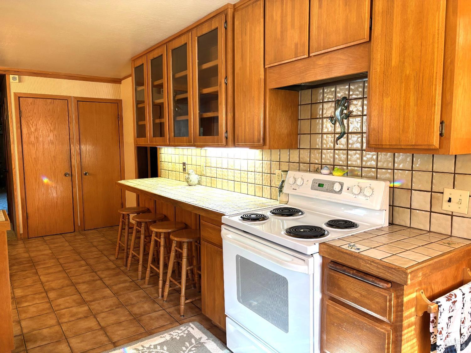 Detail Gallery Image 10 of 32 For 3680 Calistoga Rd, Santa Rosa,  CA 95404 - 2 Beds | 2 Baths