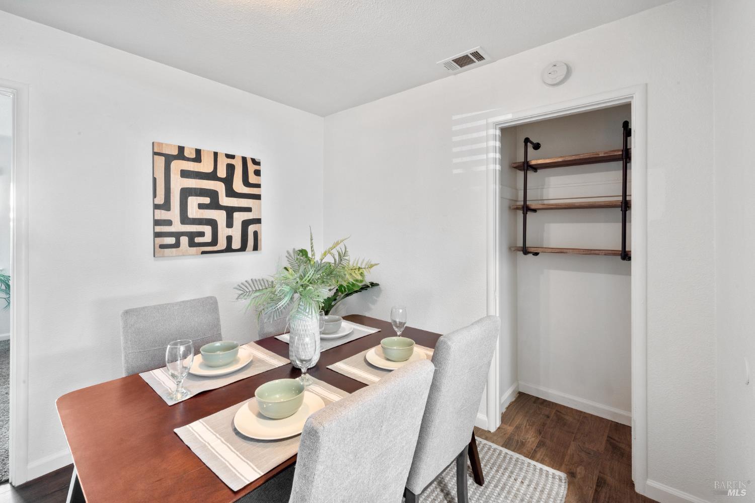 Detail Gallery Image 17 of 37 For 372 Acacia St, Vacaville,  CA 95688 - 3 Beds | 2 Baths