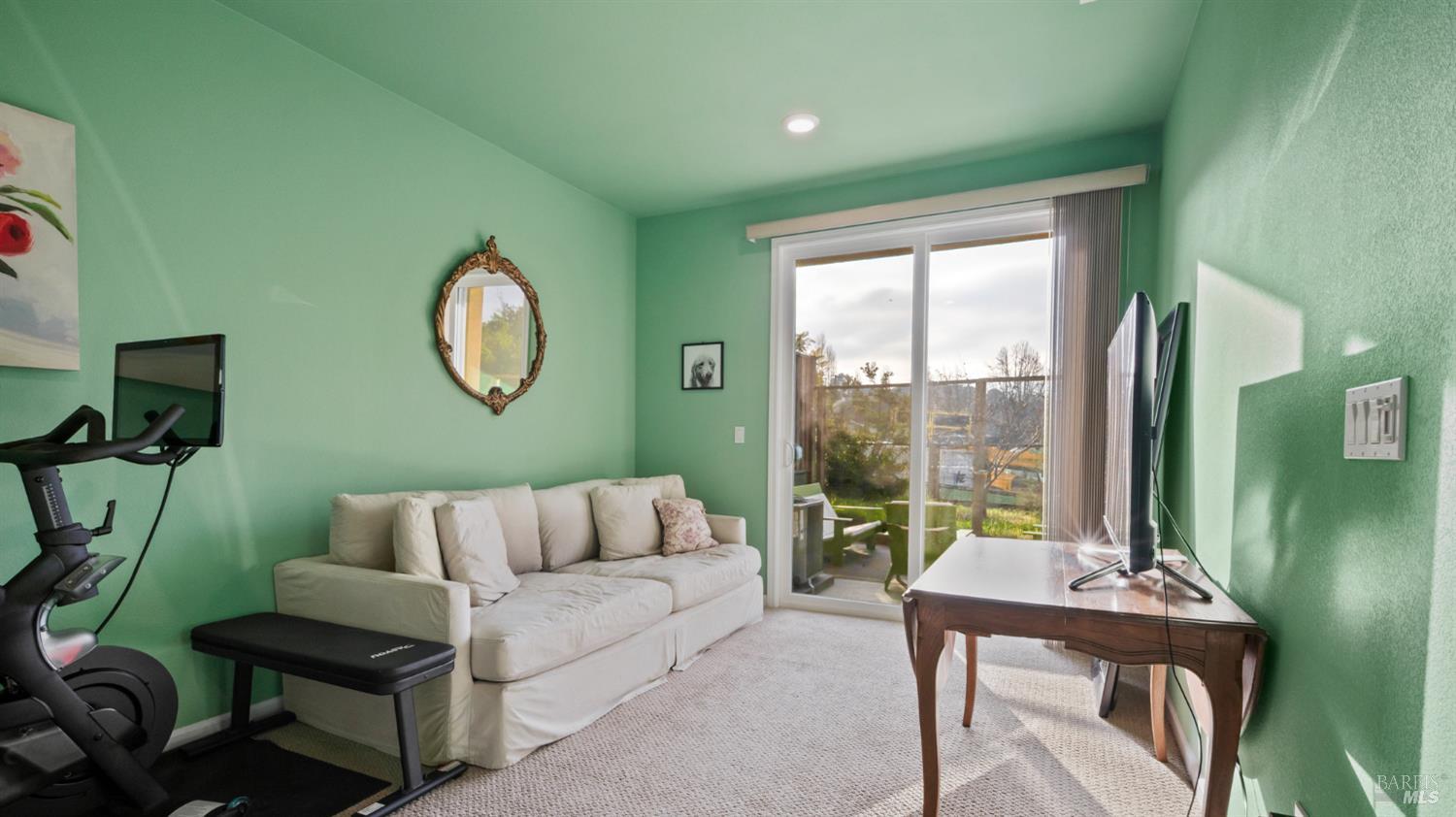 Detail Gallery Image 26 of 35 For 534 Jade St, Petaluma,  CA 94952 - 2 Beds | 2/1 Baths