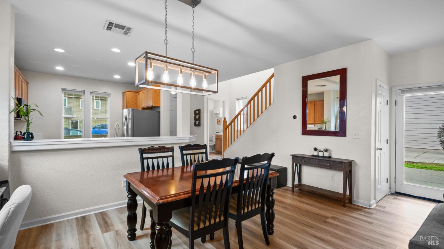 Detail Gallery Image 14 of 64 For 750 Harbor Park Dr, Suisun City,  CA 94585 - 3 Beds | 2/1 Baths