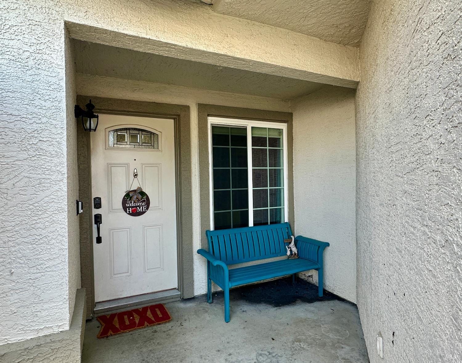 Detail Gallery Image 2 of 4 For 967 Copper Way, Vacaville,  CA 95687 - 3 Beds | 2/1 Baths