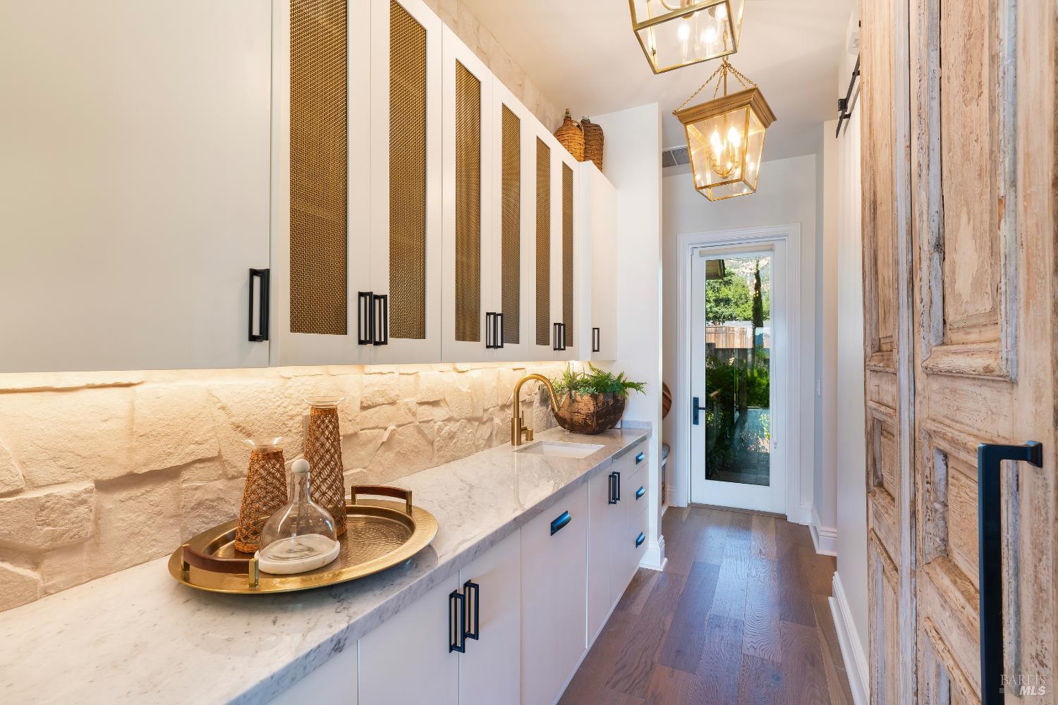 Detail Gallery Image 14 of 61 For 4189 Silverado Trl, Calistoga,  CA 94515 - 4 Beds | 5 Baths