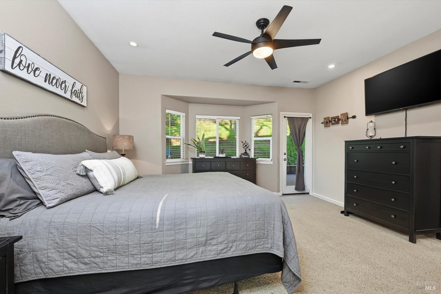 Detail Gallery Image 25 of 39 For 20158 Gold Flat Ct, Hidden Valley Lake,  CA 95467 - 4 Beds | 3 Baths