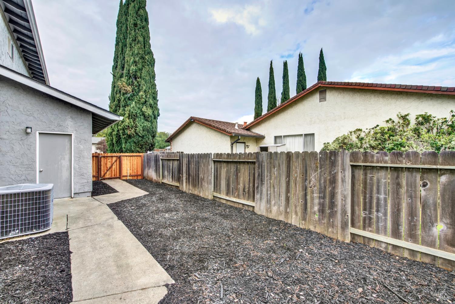 Detail Gallery Image 45 of 47 For 1437 Shelby Dr, Fairfield,  CA 94534 - 4 Beds | 2/1 Baths