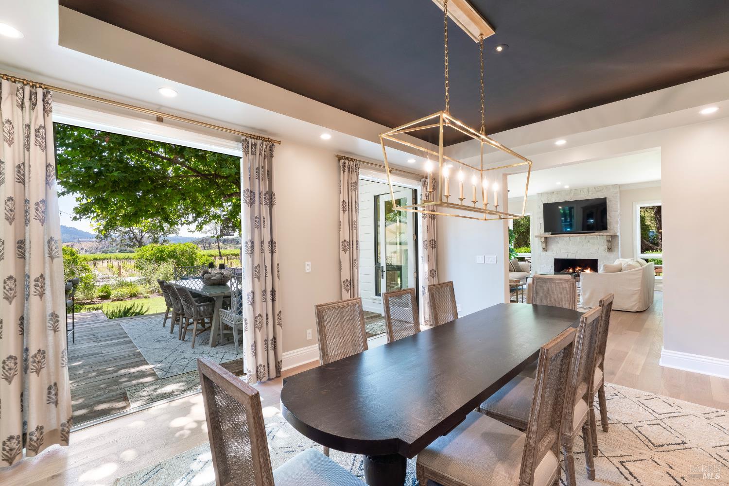 Detail Gallery Image 7 of 61 For 4189 Silverado Trl, Calistoga,  CA 94515 - 4 Beds | 5 Baths