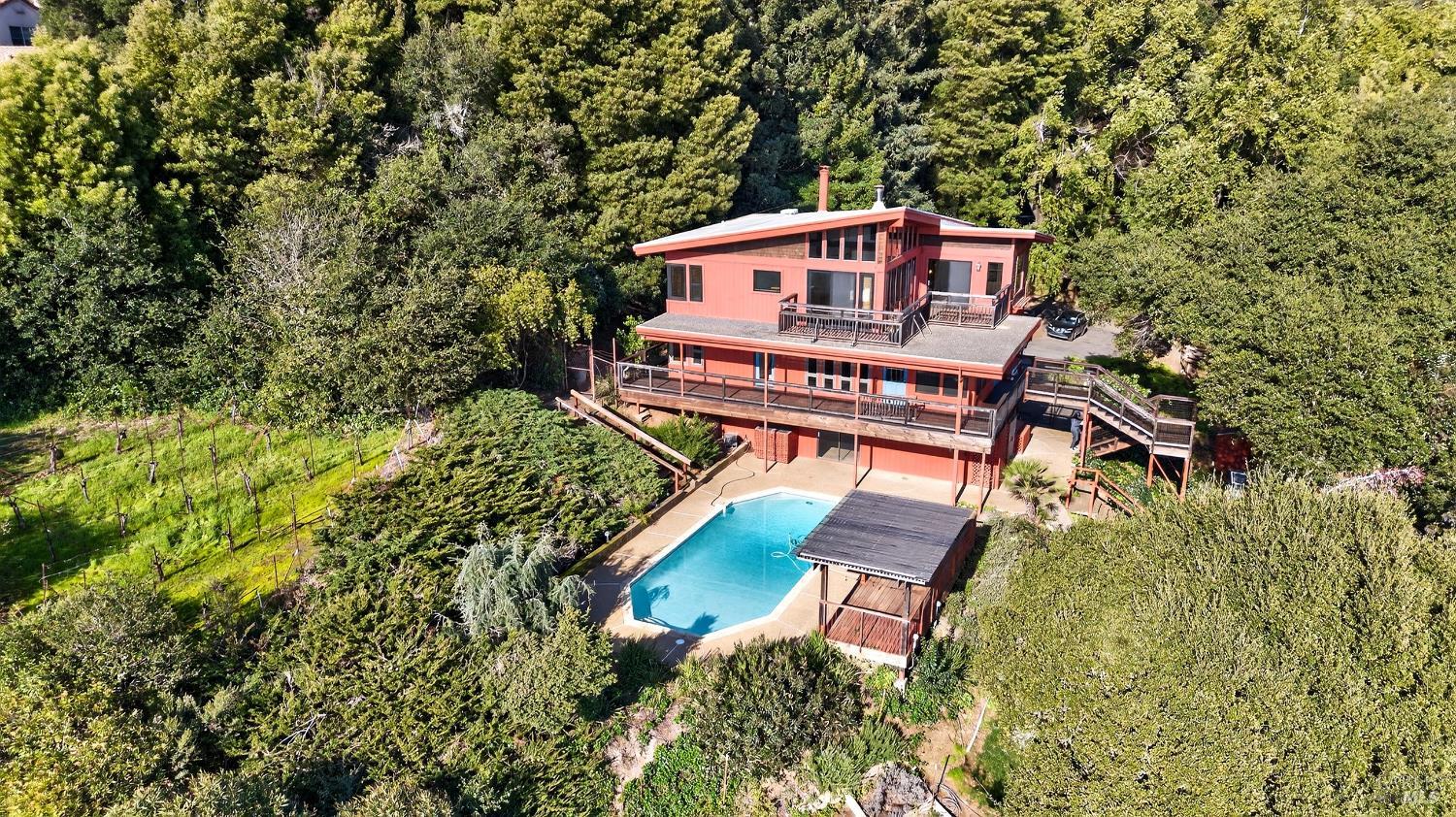 Detail Gallery Image 56 of 68 For 2299 Sobre Vista Rd, Sonoma,  CA 95476 - 3 Beds | 2/1 Baths