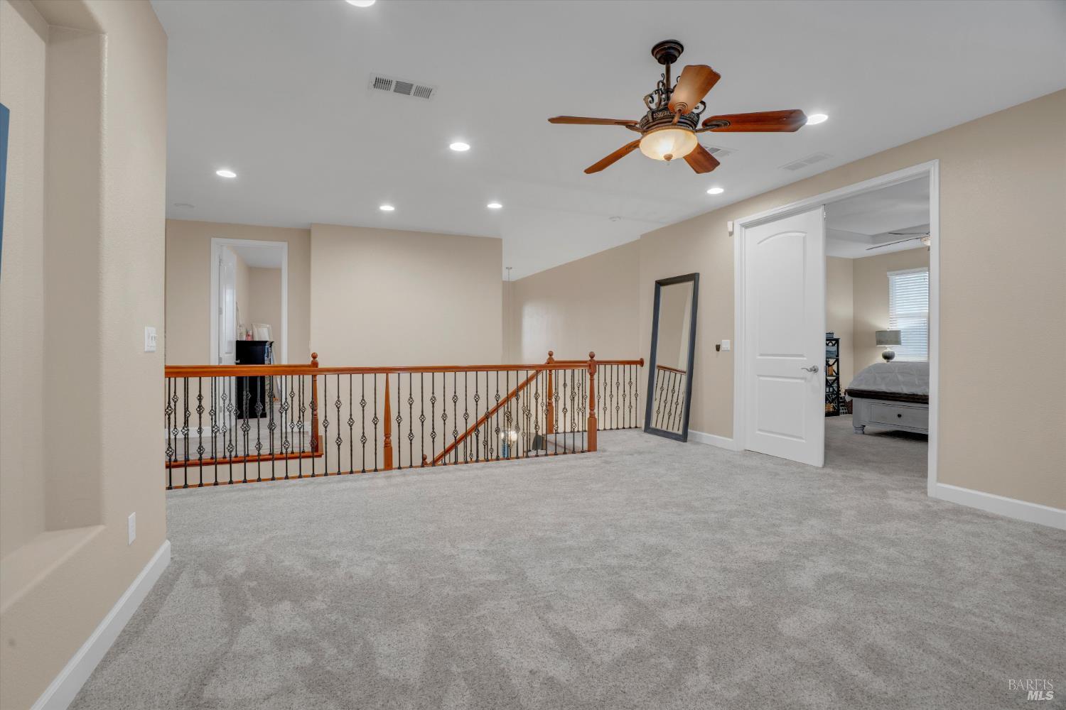 Detail Gallery Image 22 of 51 For 1007 Canterbury Ct, Vacaville,  CA 95687 - 6 Beds | 4 Baths