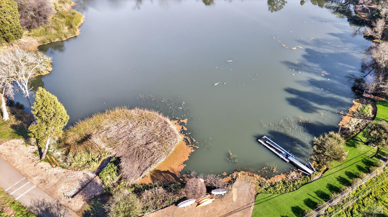 Detail Gallery Image 41 of 68 For 2299 Sobre Vista Rd, Sonoma,  CA 95476 - 3 Beds | 2/1 Baths