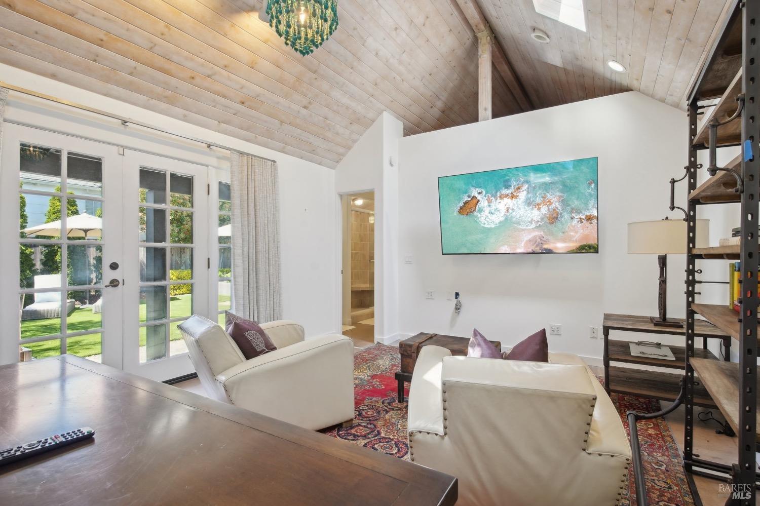 Detail Gallery Image 47 of 50 For 183 France St, Sonoma,  CA 95476 - 4 Beds | 3 Baths