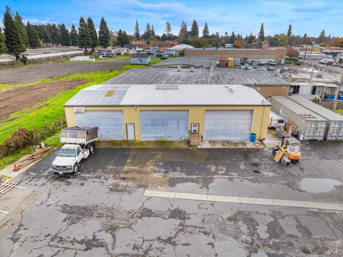 Detail Gallery Image 4 of 9 For 1599 Hampton Way, Santa Rosa,  CA 95407 - – Beds | – Baths