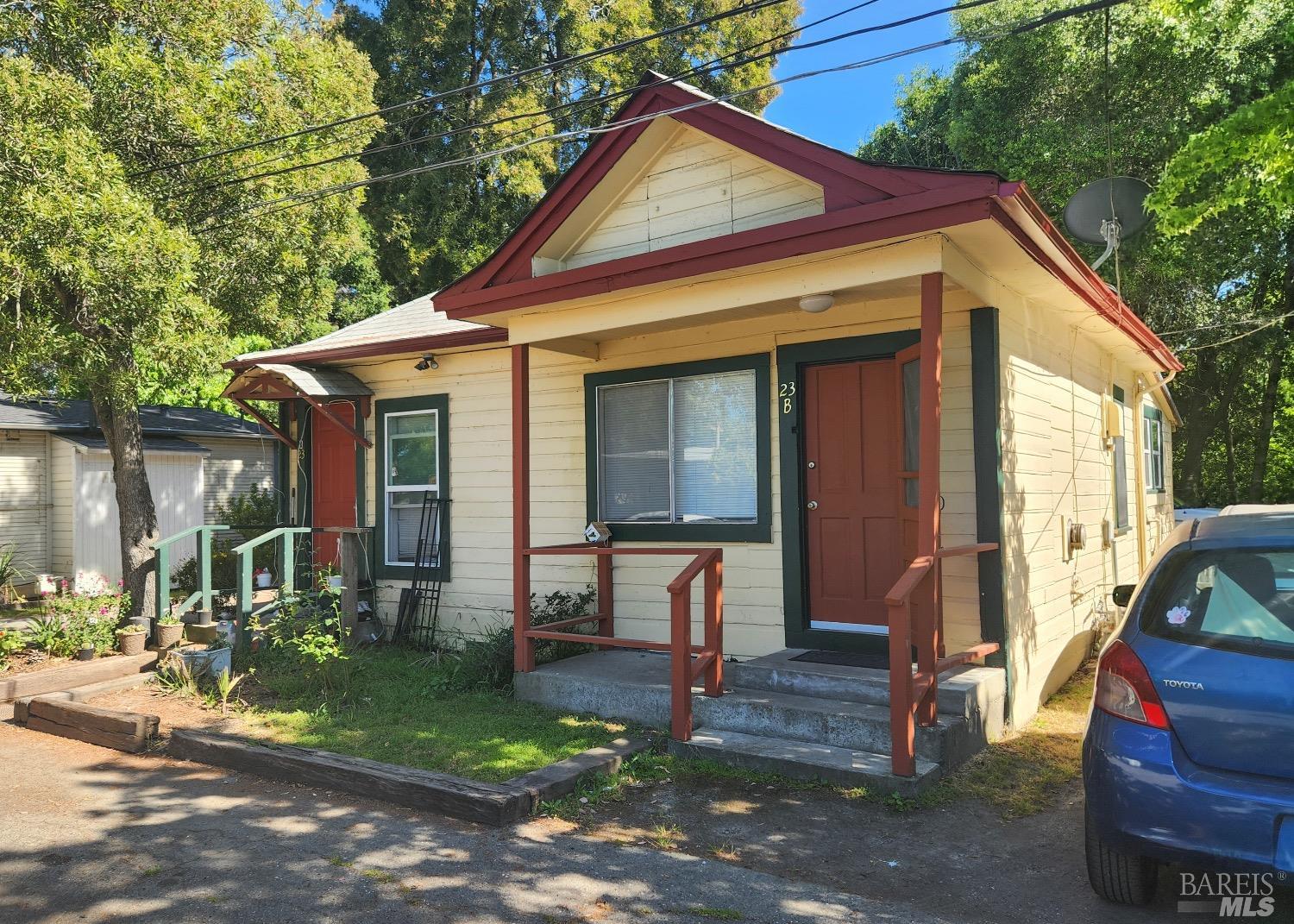 Detail Gallery Image 3 of 13 For 1855 Petaluma Hill Rd, Santa Rosa,  CA 95404 - – Beds | – Baths