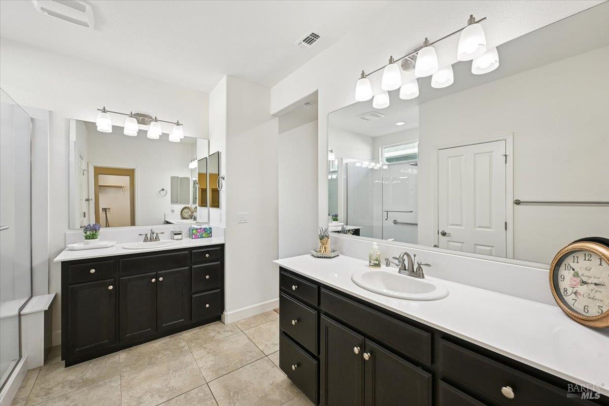 Detail Gallery Image 33 of 54 For 236 Shearwater Dr, Rio Vista,  CA 94571 - 2 Beds | 2 Baths