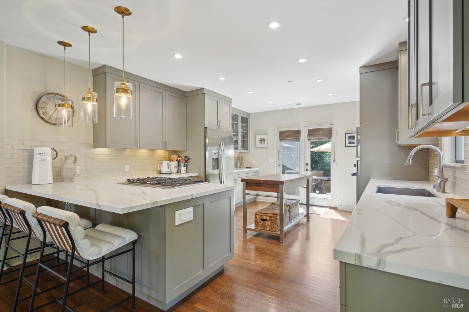 Detail Gallery Image 17 of 50 For 183 France St, Sonoma,  CA 95476 - 4 Beds | 3 Baths