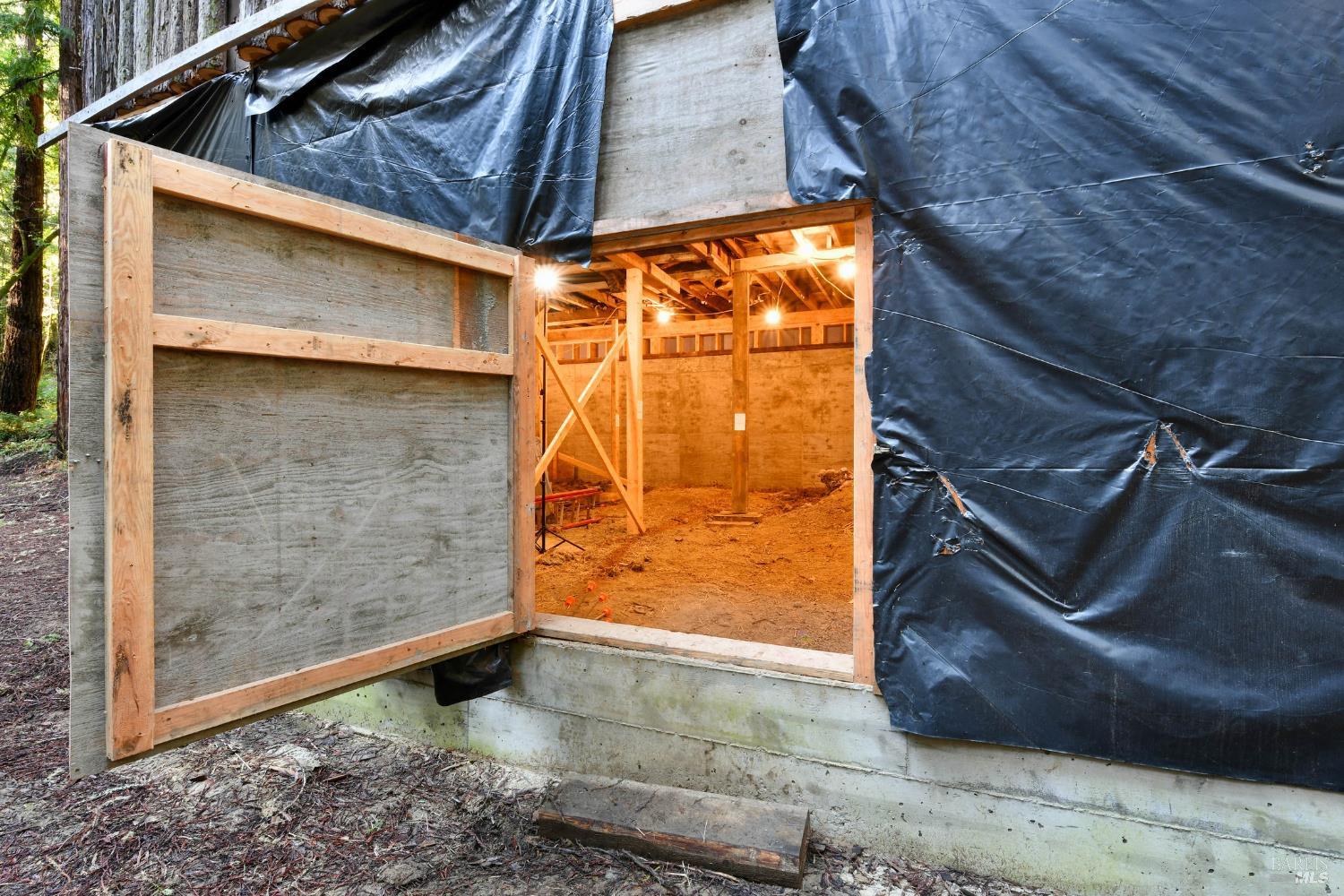 Detail Gallery Image 16 of 31 For 16125 Bittner Rd, Occidental,  CA 95465 - 4 Beds | 2 Baths